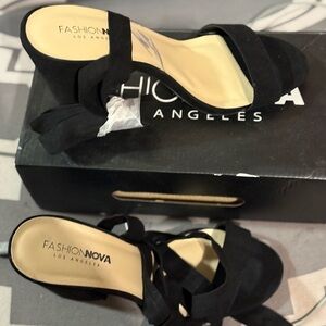 Black Chunky Heel